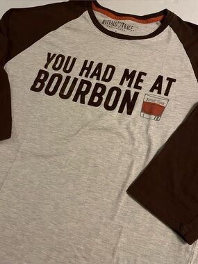 NEW Buffalo Trace Distillery Bourbon Whiskey 3/4 Long Sleeve Raglan Shirt LARGE